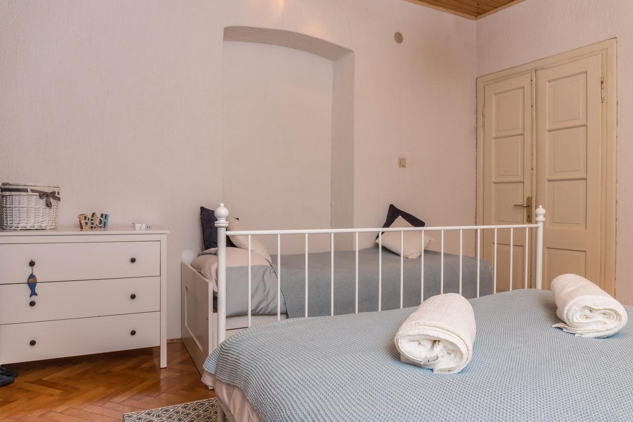 Car Apartments Crikvenica Eksteriør billede